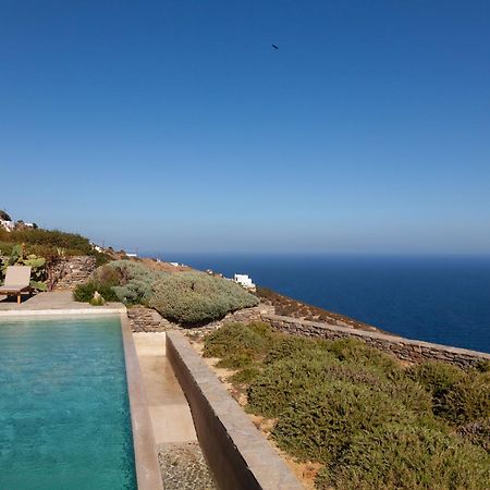 Astarte Luxury Apartments Artemonas Buitenkant foto
