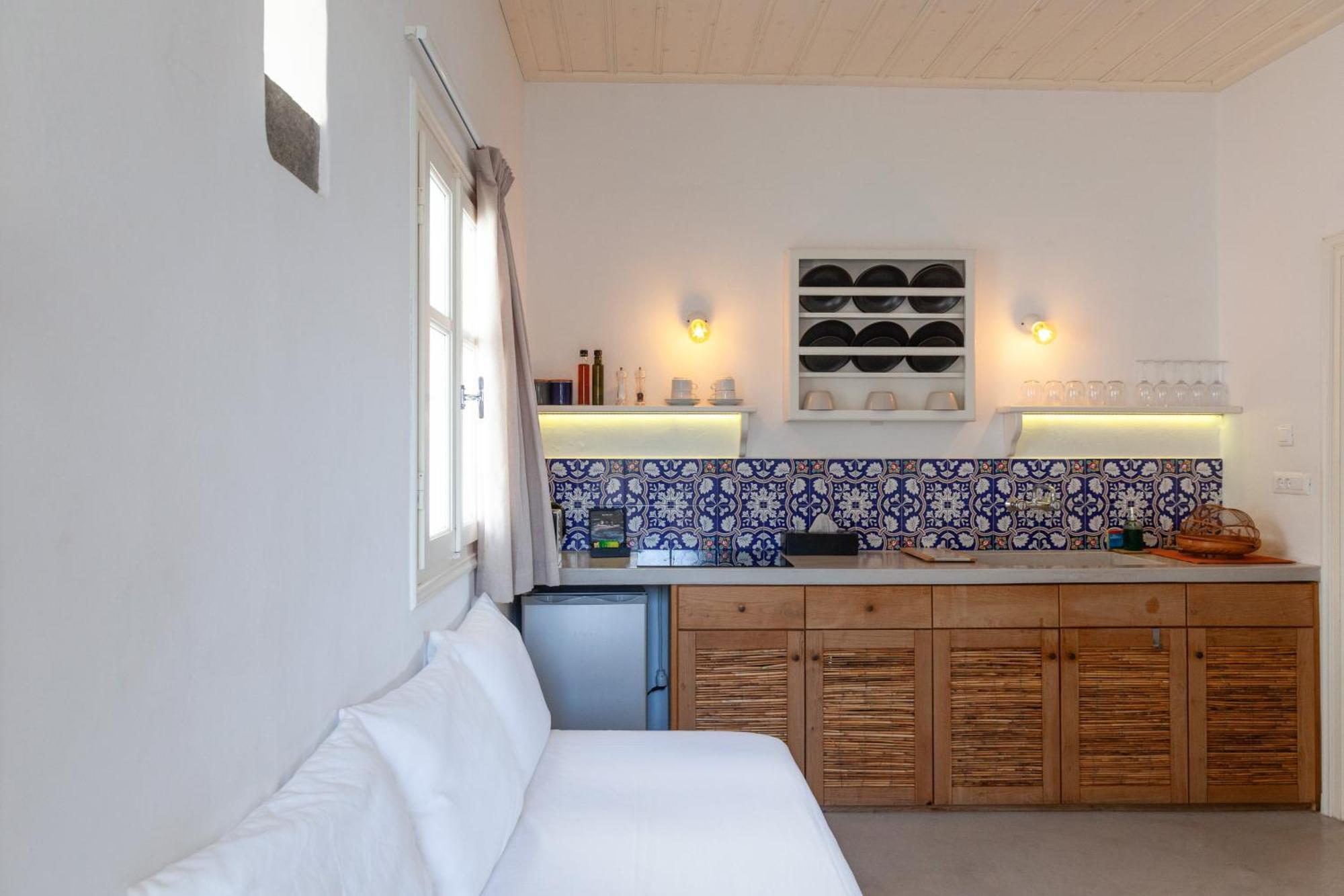 Astarte Luxury Apartments Artemonas Buitenkant foto